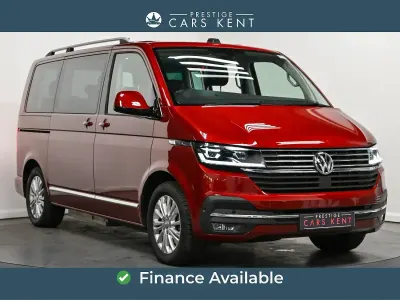 Used VW Caravelle Executive 150 HP (110 kW) 2020 Red Van