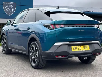 Used Peugeot 3008 Allure 143 HP (105 kW) 2025 Blue SUV