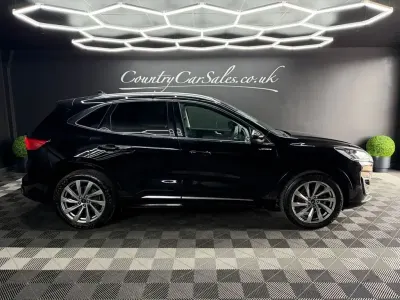 Używany Ford Kuga Vignale 190 KM (139 kW) 2020 Czarny SUV