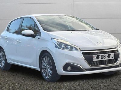 Used 2019 Peugeot 208 Signature Sky Hatchback | £7,495 (Fair price)