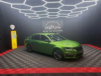 Used Skoda Octavia vRS 245 HP (180 kW) 2019 Green Hatchback