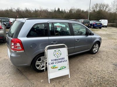 Silver Used 2010 Vauxhall Zafira MPV | £1,795 (Fair price)