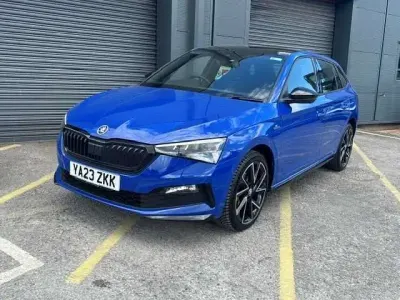 Gebraucht Skoda Scala Monte Carlo 150 PS (110 kW) 2023 Blau Kleinwagen