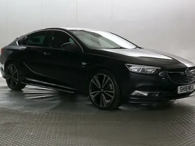Used Vauxhall Insignia SRi 170 HP (125 kW) 2018