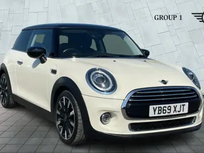 Used Mini Cooper Exclusive 136 HP (100 kW) 2019 White Hatchback