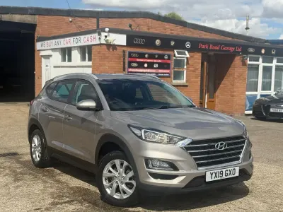 Used Hyundai Tucson SE 132 HP (97 kW) 2019 Beige SUV