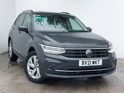 Used VW Tiguan Life 150 HP (110 kW) 2021 Grey SUV