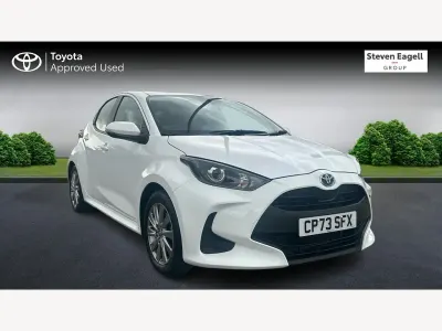 Used Toyota Yaris 2024 White Hatchback