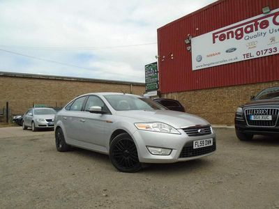 Begagnad Ford Mondeo Ghia 123 HK (90 kW) 2009 Silver Halvkombi