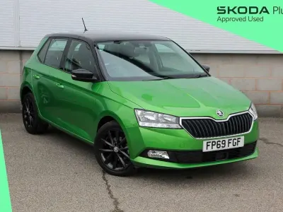 Used Skoda Fabia Colour Edition 94 HP (69 kW) 2019 Rallye green metallic black magic pearl effect Hatchback