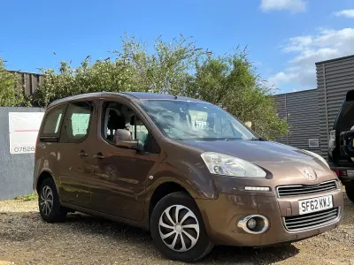 Used Peugeot Partner Tepee S 2013 Brown MPV