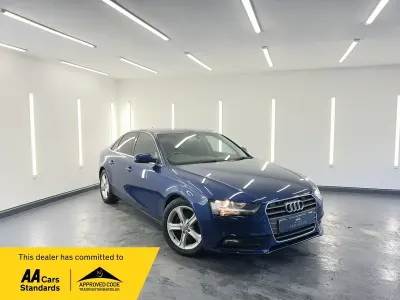 Used Audi A4 2015 Blue Sedan