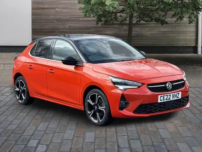Begagnad Vauxhall Corsa Ultimate 130 HK (95 kW) 2022 Orange Halvkombi