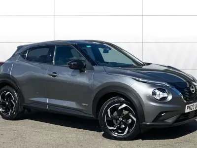 Gebraucht Nissan Juke N-Connecta 143 PS (105 kW) 2023 Grau SUV
