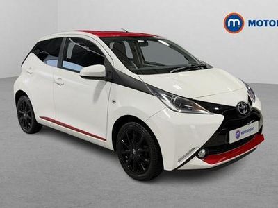 Used Toyota Aygo x-press 69 HP (50 kW) 2018 White Hatchback