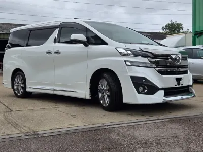 Used Toyota Alphard Executive 2016 White MPV