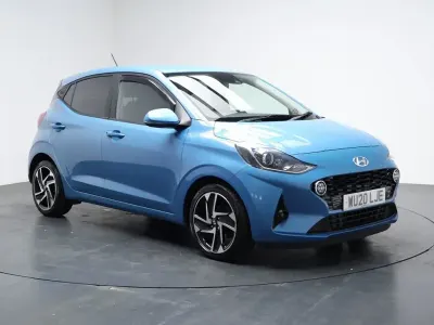 Used Hyundai i10 Premium 67 HP (49 kW) 2020 Blue Hatchback