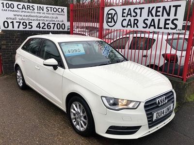 Used Audi A3 Design 110 HP (80 kW) 2014 White Hatchback