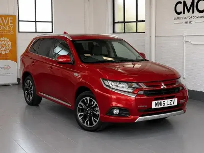Used Mitsubishi Outlander P-HEV 2016 Estate