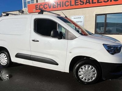Used Vauxhall Combo 75 HP (55 kW) 2021 MPV