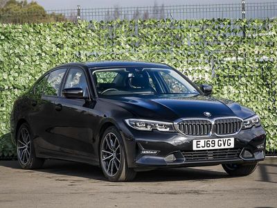 Used BMW 320 Sport Line 190 HP (139 kW) 2019 Black Sedan