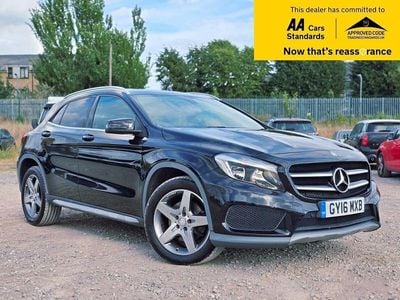 Mercedes GLA220
