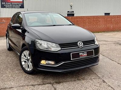 Black Used 2015 VW Polo SE Hatchback | £8,300 (Fair price)