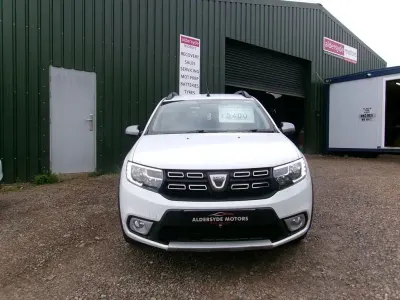 Used Dacia Logan MCV Comfort 88 HP (64 kW) 2018 White Estate