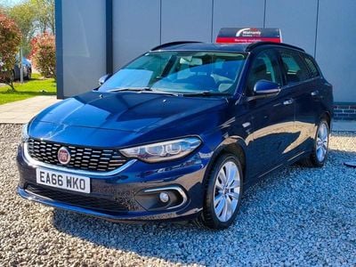 Used Fiat Tipo Lounge 120 HP (88 kW) 2016 Blue Estate