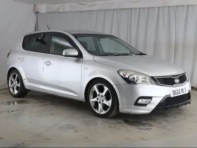 Used Kia Ceed 2011 Silver Hatchback