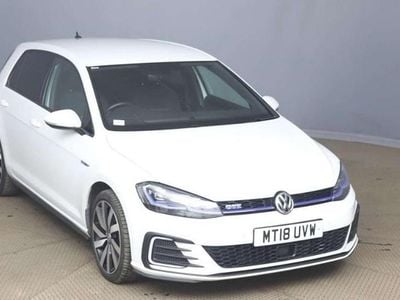 Used VW Golf VII Advance 204 HP (150 kW) 2018 White Hatchback