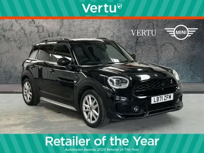 Used Mini Cooper S Countryman Sport 176 HP (129 kW) 2022 Black SUV