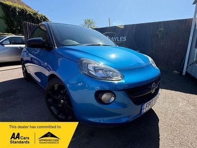 Second-hand Vauxhall Adam 70 CP (51 kW) 2017 Albastru Hatchback