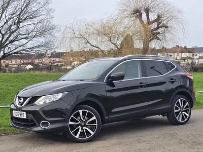 Used Nissan Qashqai Tekna 130 HP (95 kW) 2016 Black SUV