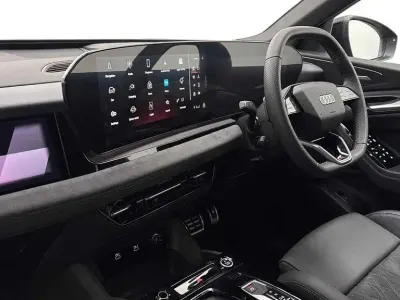 Used Audi Q6 e-tron Advanced 100 kW (136 HP) 2025 Blue SUV