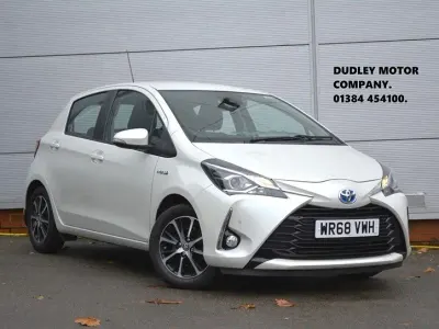 Second-hand Toyota Yaris Hybrid 100 CP (73 kW) 2018 Alb Hatchback