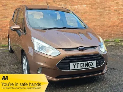 Używany Ford B-MAX Zetec 90 KM (66 kW) 2013 Złoty Minivan