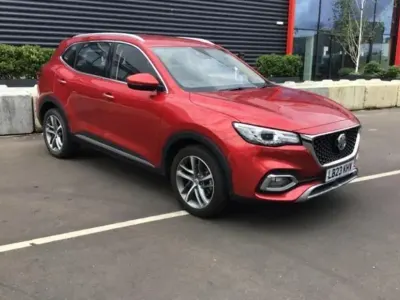Usado MG HS Excite 162 HP (119 kW) 2023 Vermelho SUV