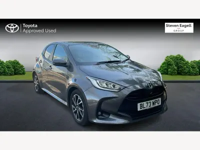 Used Toyota Yaris Hybrid Design 2023 Grey Hatchback