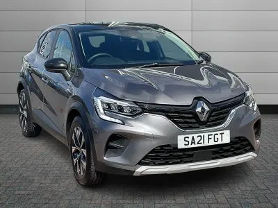 Used Renault Captur LIMITED 91 HP (66 kW) 2021 Grey / black  SUV