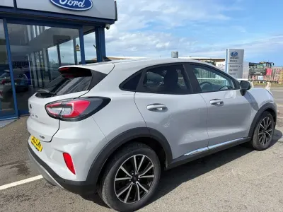 Używany Ford Puma Titanium 2023 Szary SUV