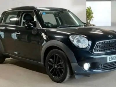 Used Mini Cooper D 2016 Black Hatchback