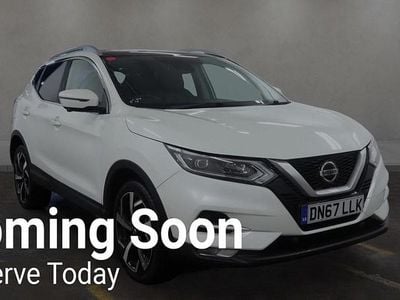 White Used 2017 Nissan Qashqai Tekna SUV | £6,995 (Good price)