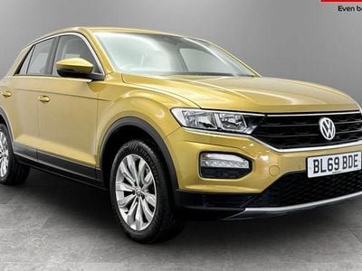 Usado VW T-Roc SE 116 HP (85 kW) 2020 SUV