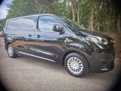 Used Toyota Proace 120 HP (88 kW) 2021 Black MPV