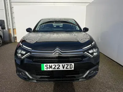 Używany Citroën e-C4 98 kW (134 KM) 2022 Czarny Hatchback