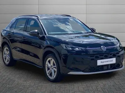 New VW T-Roc Life 116 HP (85 kW) 2026 Grenadilla black SUV