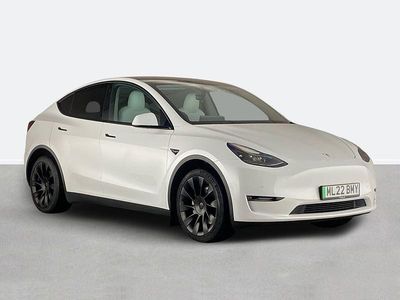 White Used 2022 Tesla Model Y Long Range AWD SUV | £23,495 (Fair price)