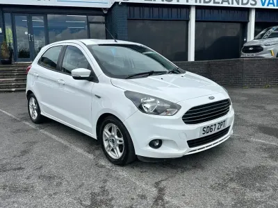 Used Ford Ka Plus Zetec 85 HP (62 kW) 2017 White Hatchback