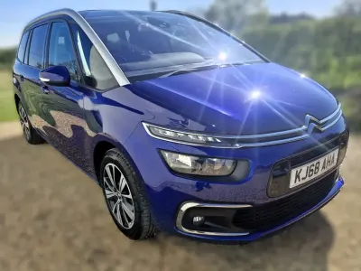 Używany Citroën Grand C4 Picasso Flair 130 KM (95 kW) 2019 Niebieski Minivan